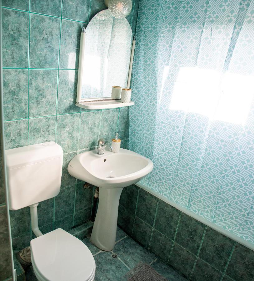 Family-Friendly Apartment Орадя Екстер'єр фото
